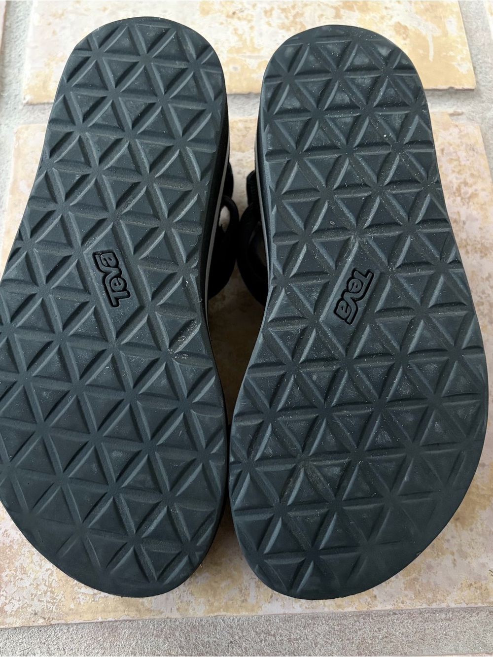Teva Black & White 1102451 Platform Sandals Women’s 7, Sporty, Casual, Hippie - Picture 14 of 15